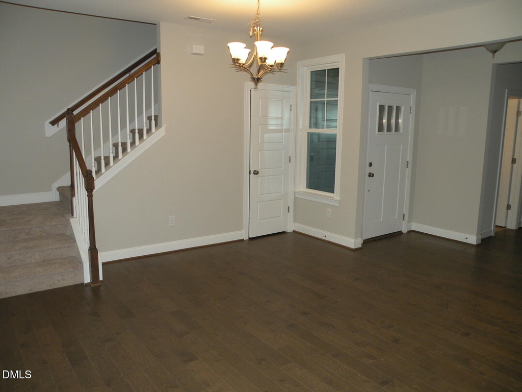132 Tree Hill Lane - Photo 5
