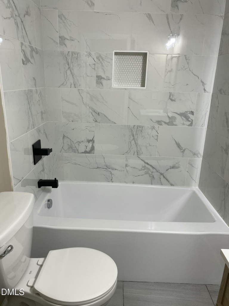 402 N Orange Avenue - Photo 7