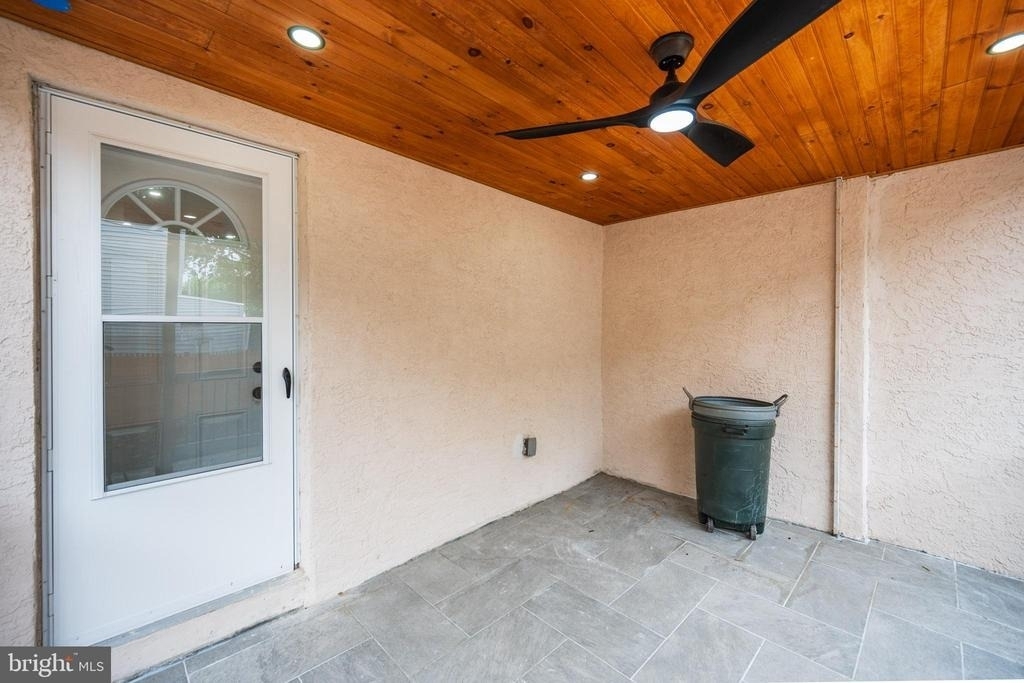 3712 Manayunk Avenue - Photo 9