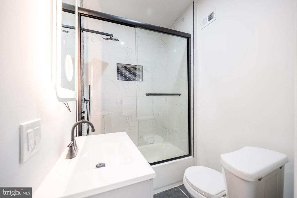 3712 Manayunk Avenue - Photo 28