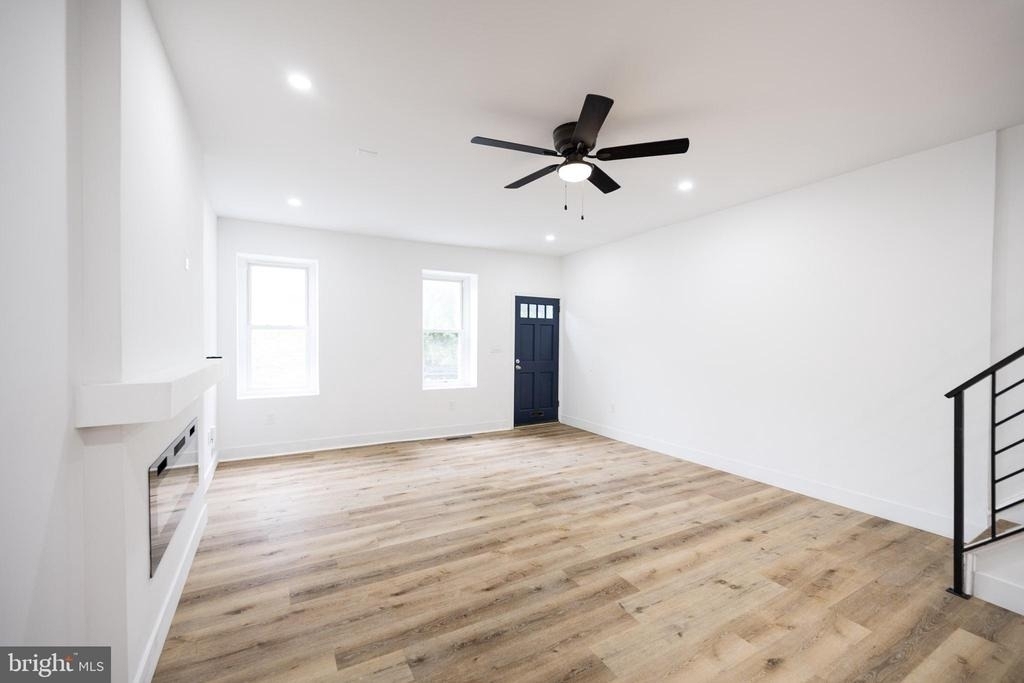 3712 Manayunk Avenue - Photo 2