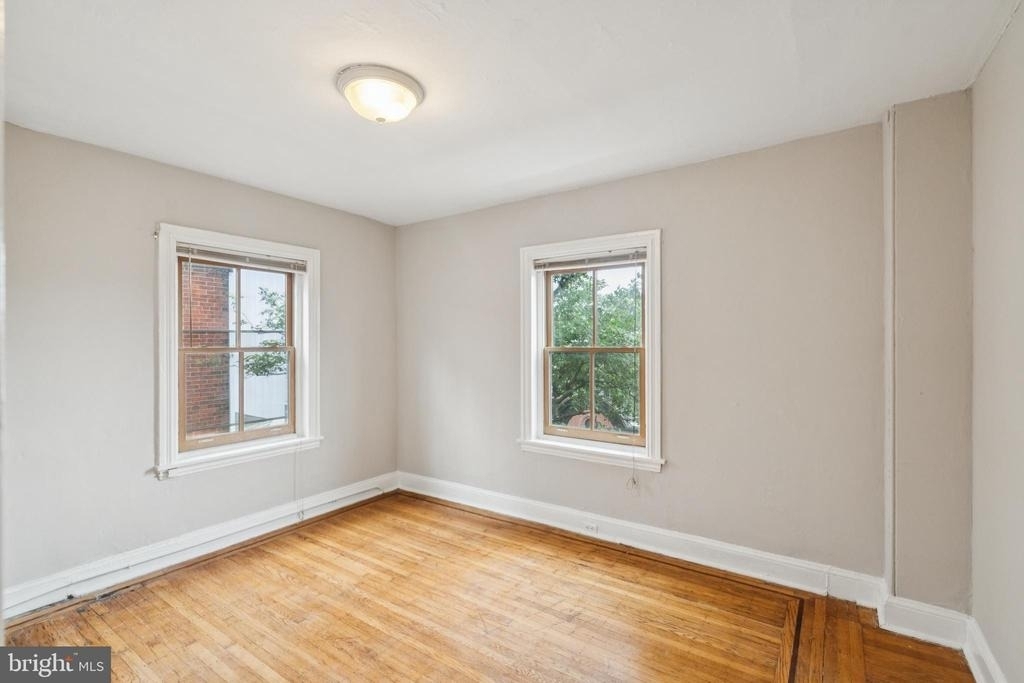 2116 Walnut Street - Photo 8