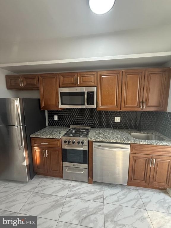 850 N 22nd Street - Photo 2