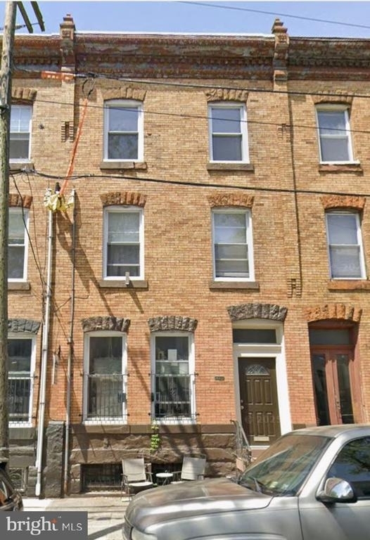 850 N 22nd Street - Photo 0