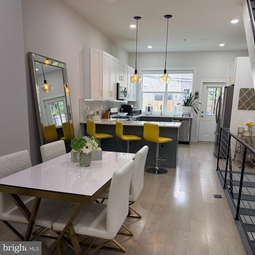 2239 Tasker Street - Photo 0