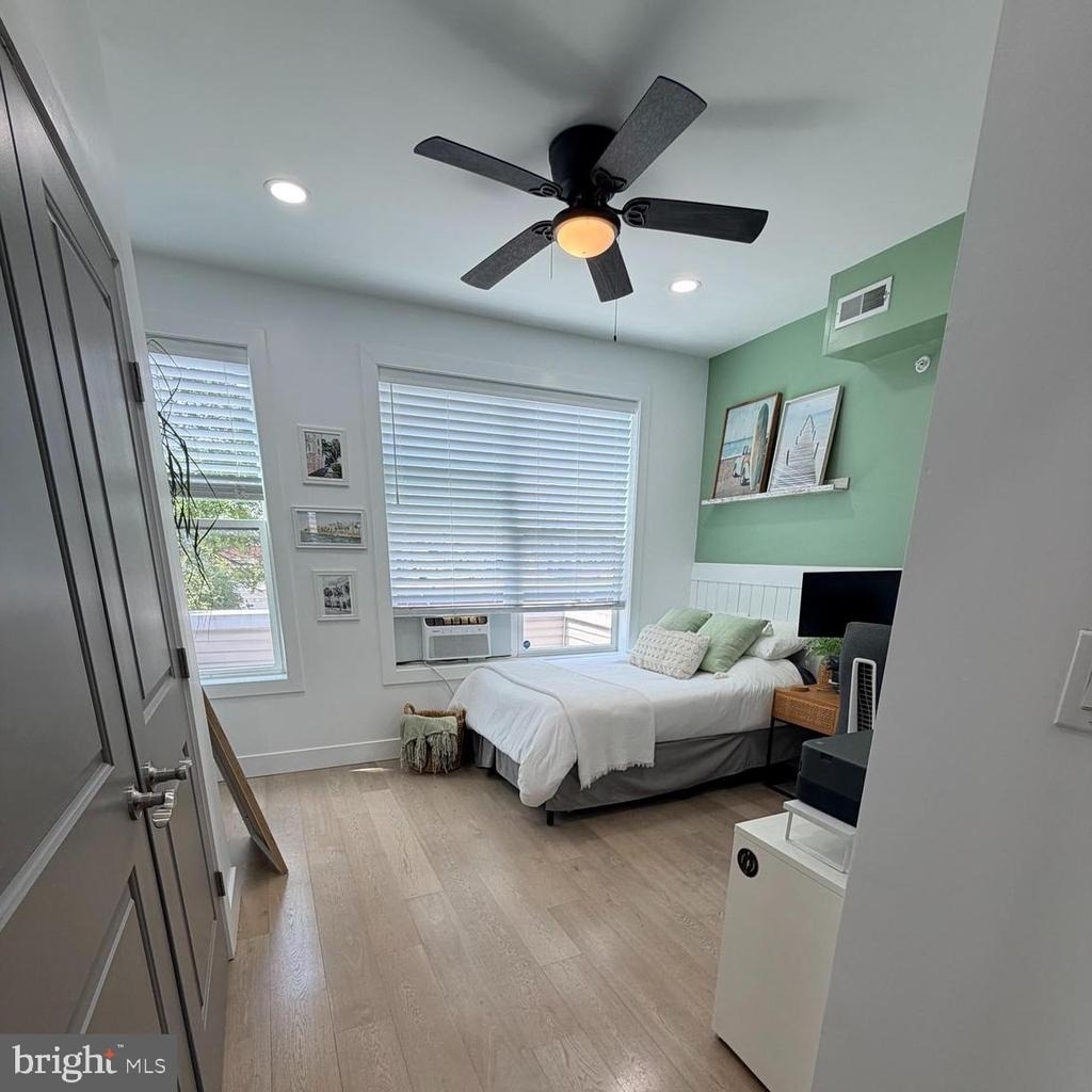 2239 Tasker Street - Photo 43