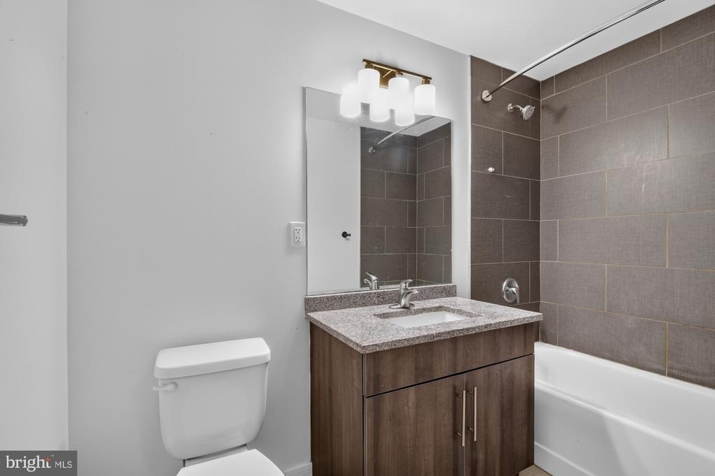 2321 Fitzwater Street - Photo 28