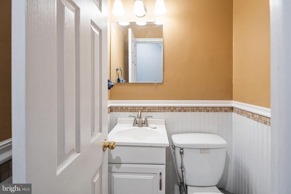 7200 Shalkop Street - Photo 8