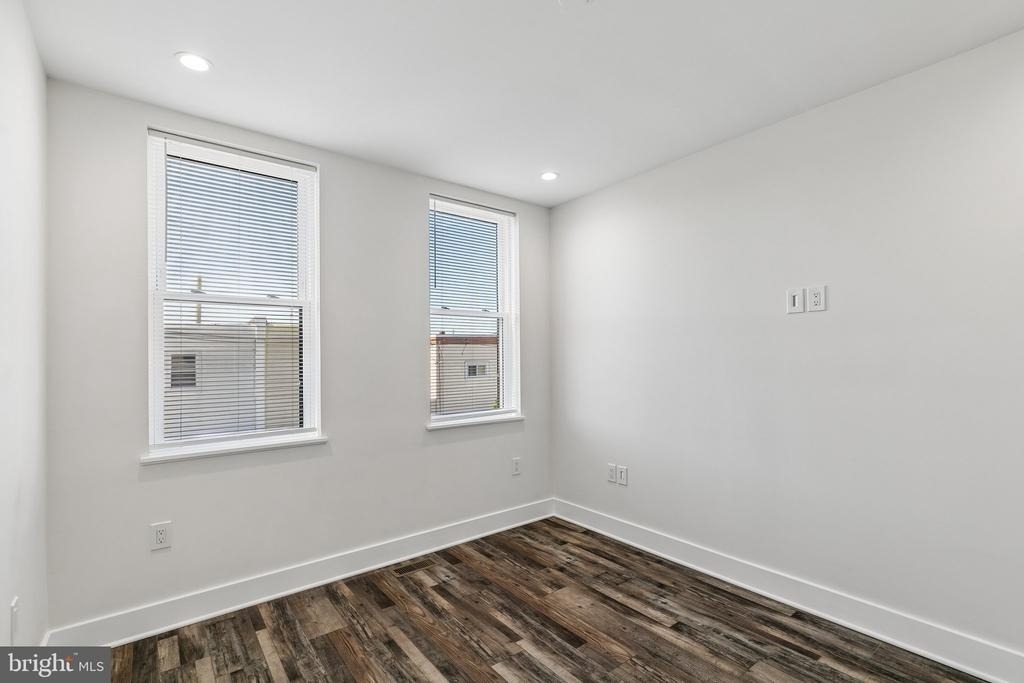 3156 Almond Street - Photo 41