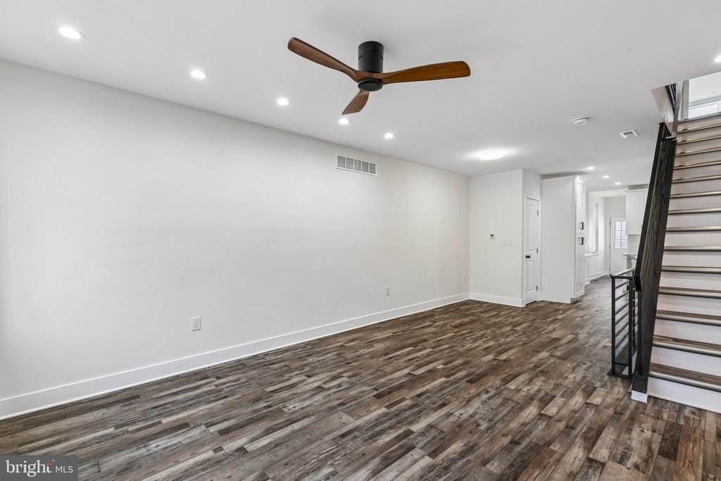 3156 Almond Street - Photo 12
