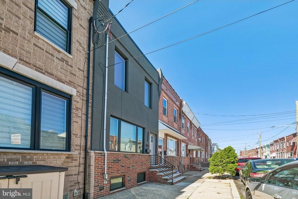 3156 Almond Street - Photo 2