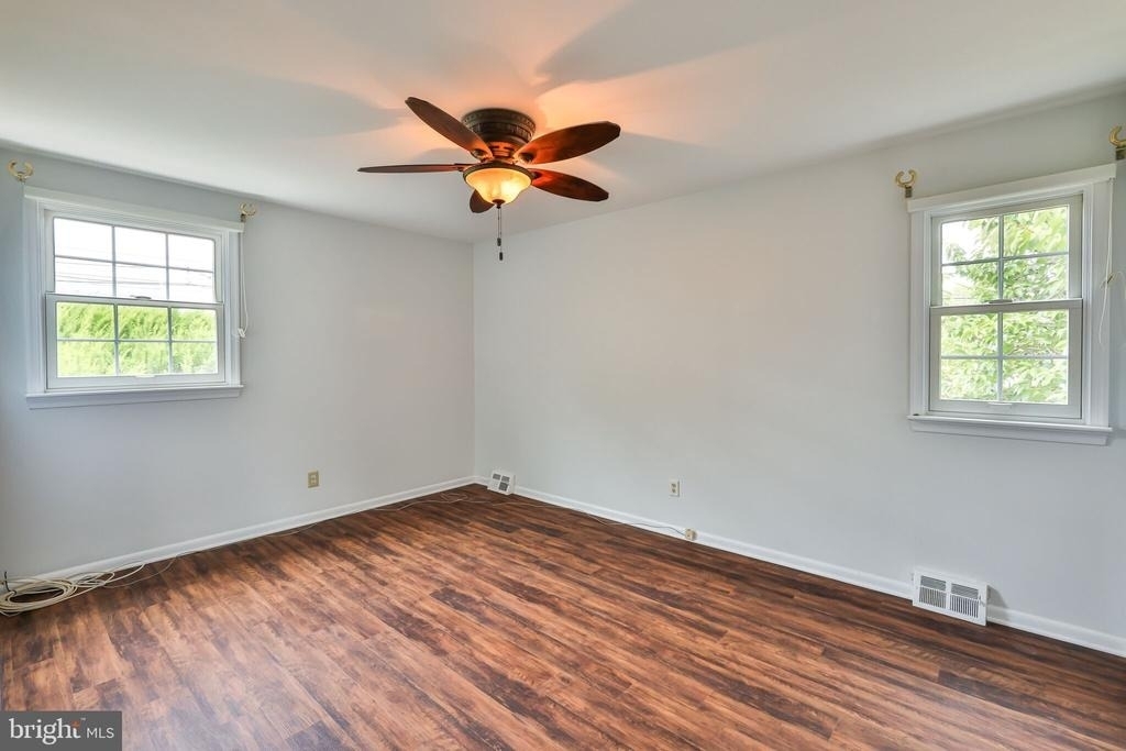 9898 Wistaria Street - Photo 23