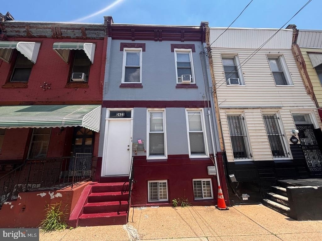 2423 N 16th Street - Photo 0