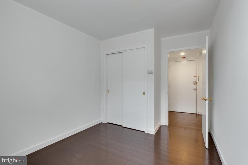 2137 Spruce Street - Photo 8