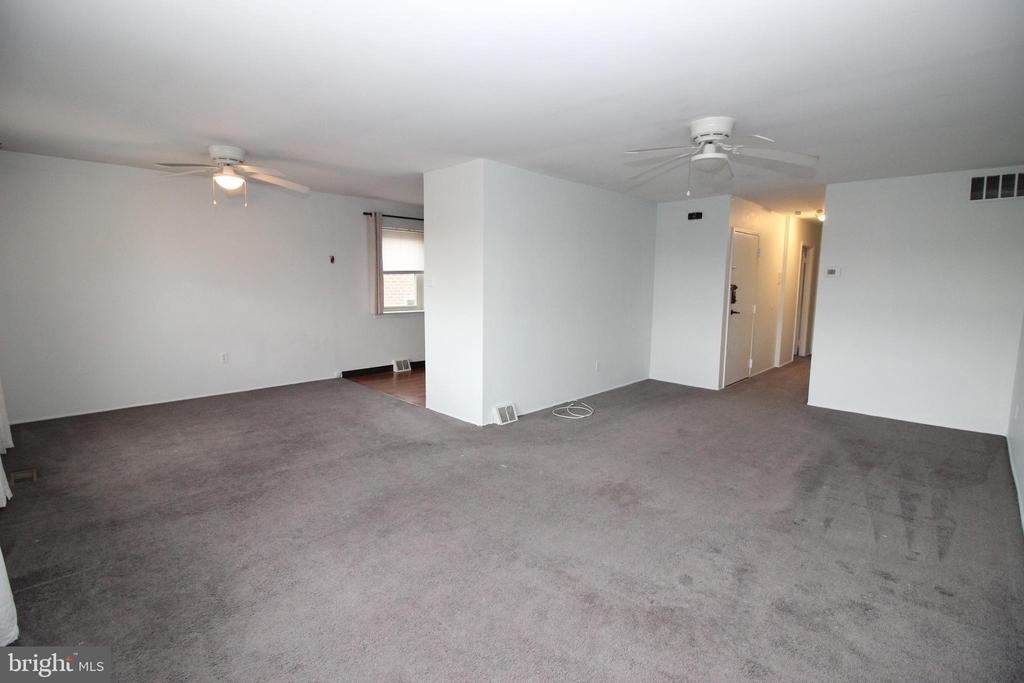 7915 Fairfield Street - Photo 5