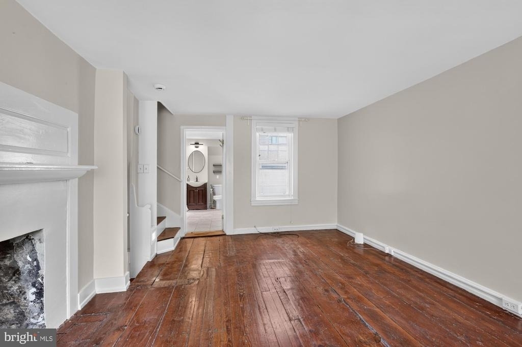 130 Elfreths Alley - Photo 17