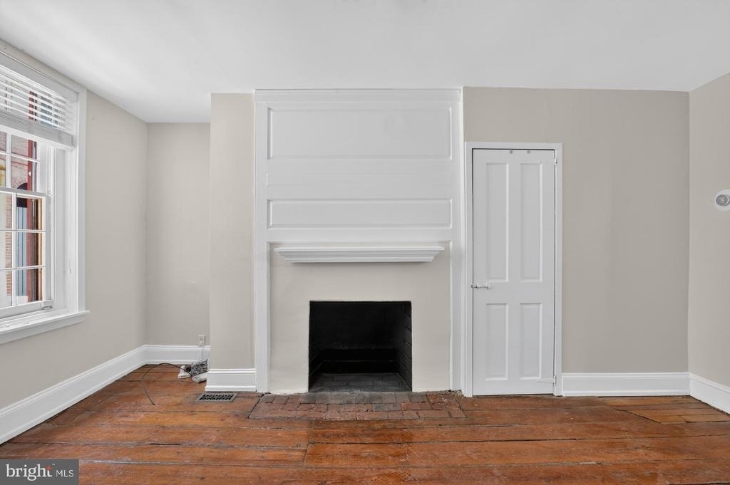130 Elfreths Alley - Photo 3