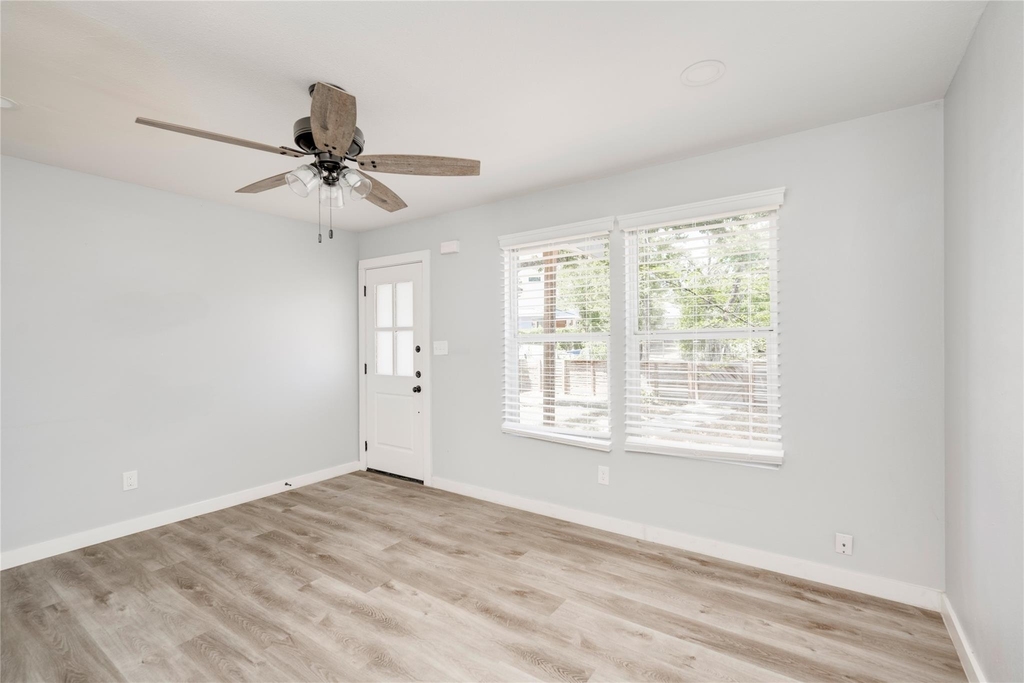 1400 Marcus Pl - Photo 20