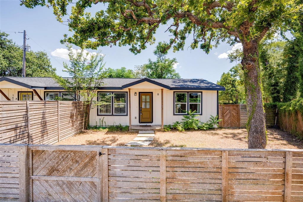 1400 Marcus Pl - Photo 4