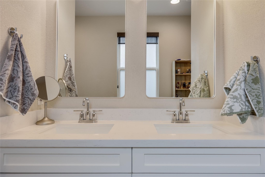 5403 Dimesky Ln - Photo 25