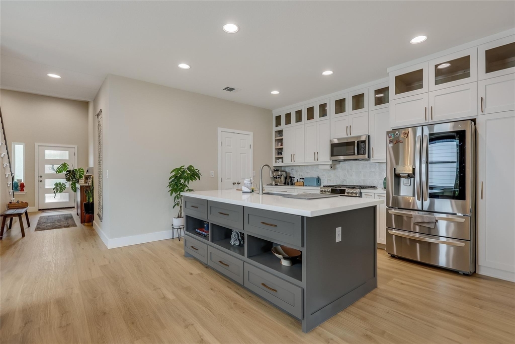5403 Dimesky Ln - Photo 11