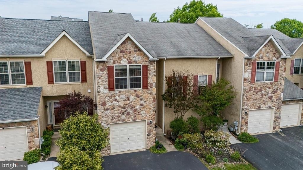 80 Chadwick Circle - Photo 1