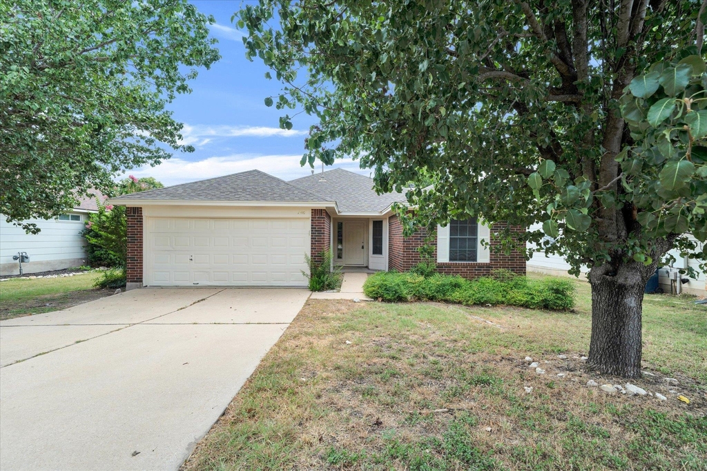 1707 Primrose Ln - Photo 0