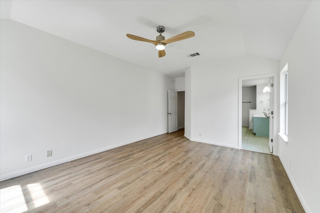 1707 Primrose Ln - Photo 14