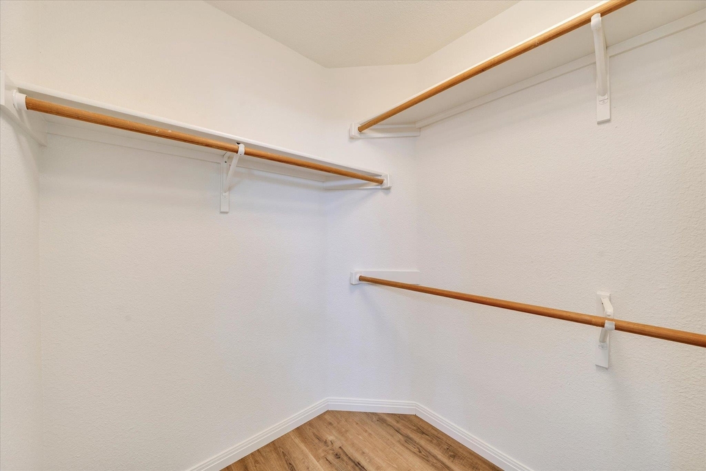 1707 Primrose Ln - Photo 18