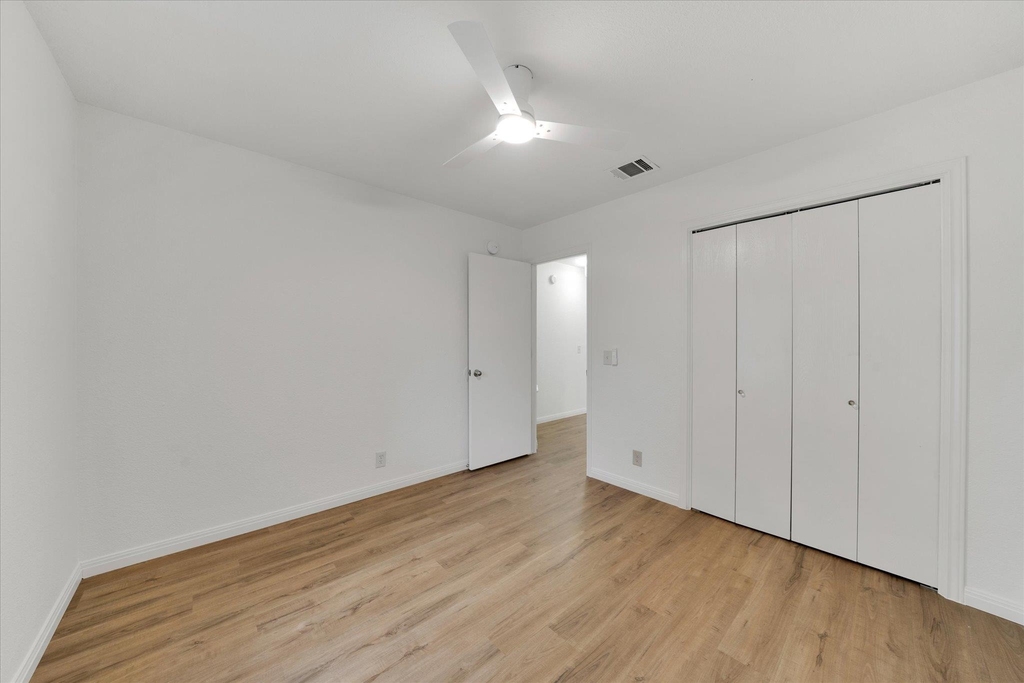 1707 Primrose Ln - Photo 20
