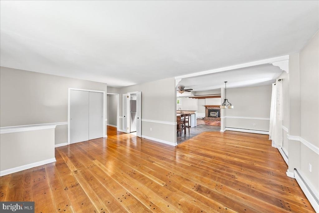 225 Chestnut Street - Photo 7