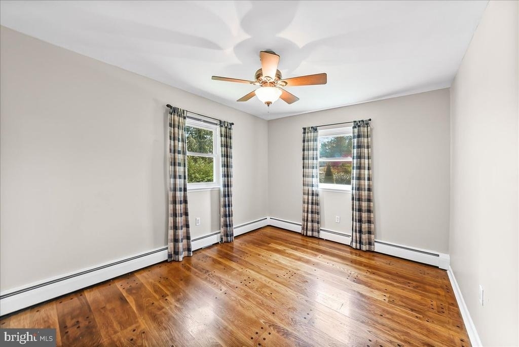 225 Chestnut Street - Photo 28