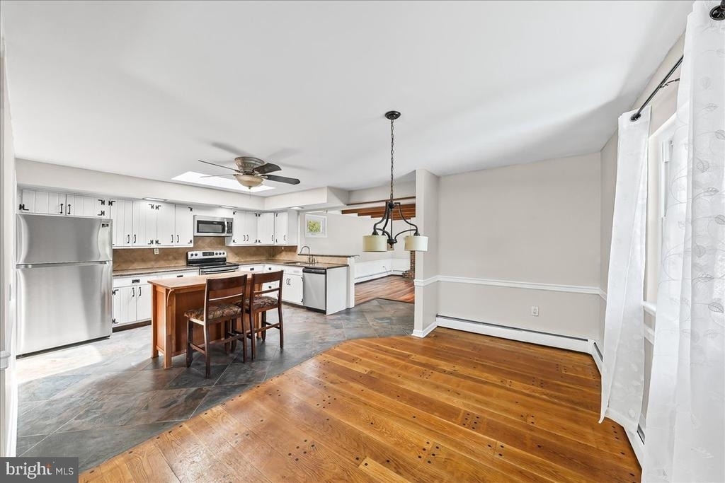 225 Chestnut Street - Photo 8