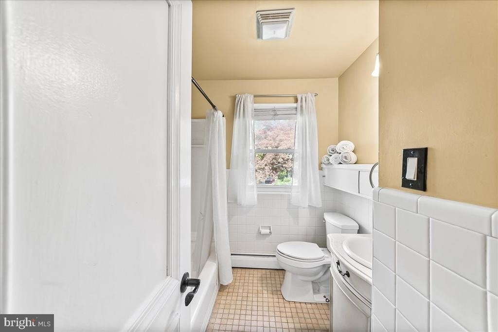 225 Chestnut Street - Photo 27