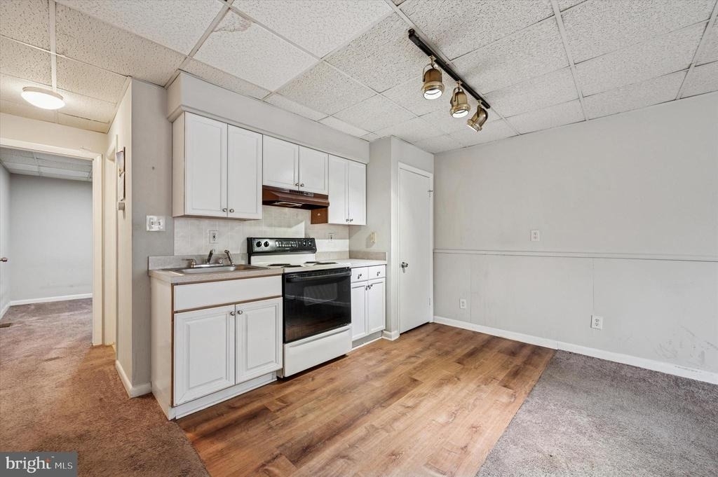 271 N Wycombe Avenue - Photo 5