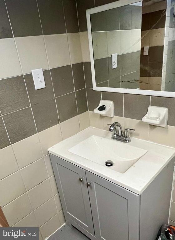 27 Sunshine Road - Photo 10