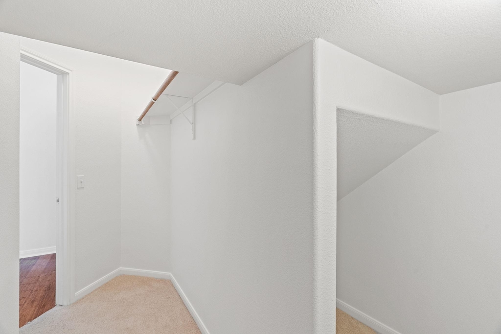 209 Canterbury Dr - Photo 25