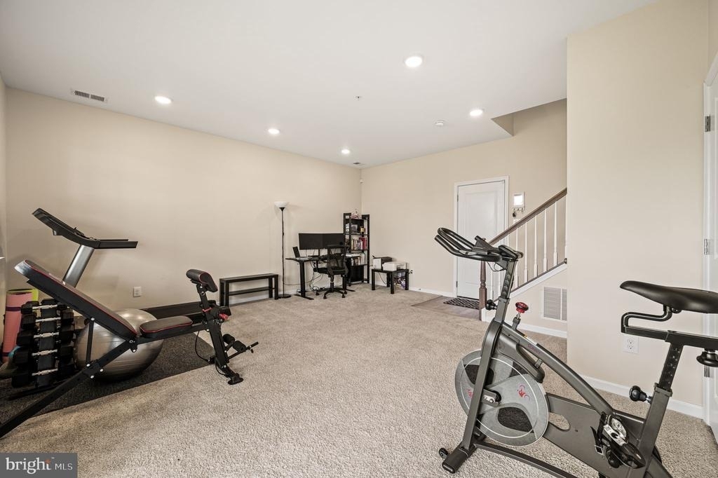337 Dawson Place - Photo 5