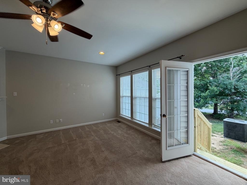 1108 Harding Circle - Photo 5