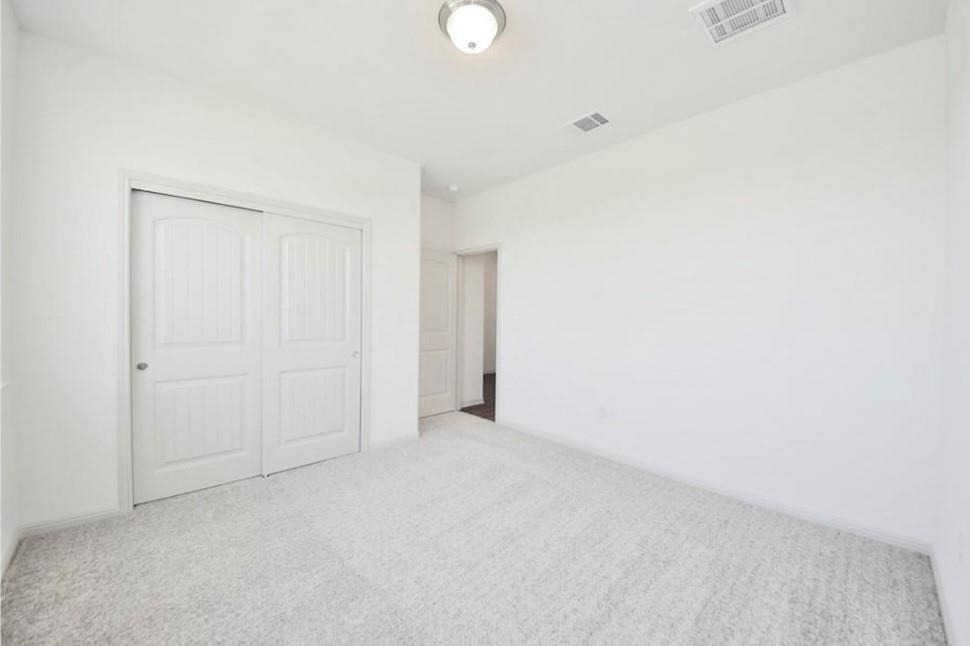 18325 Urbano Dr - Photo 14