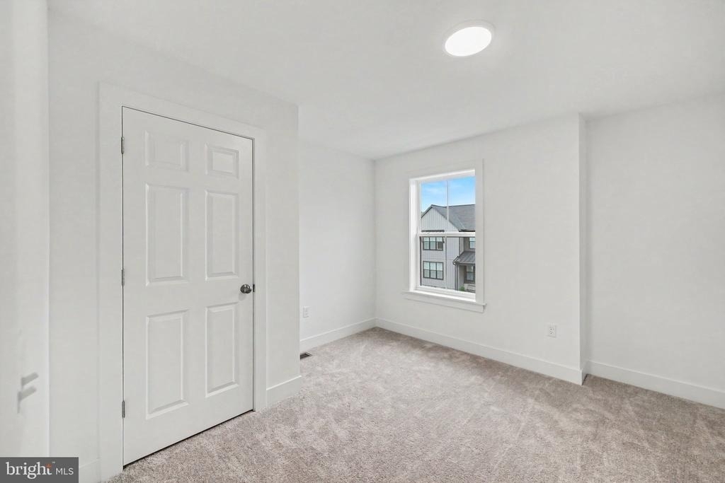104 Madison Drive - Photo 18