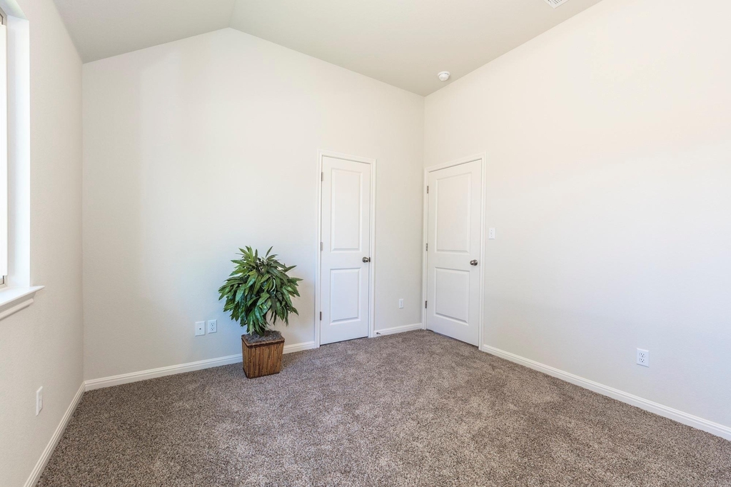 2725 Hopi Path - Photo 12