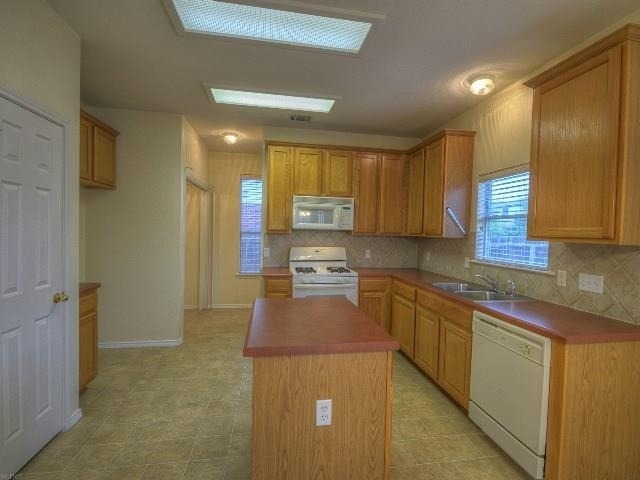 14417 Lilley Brook Cv - Photo 2