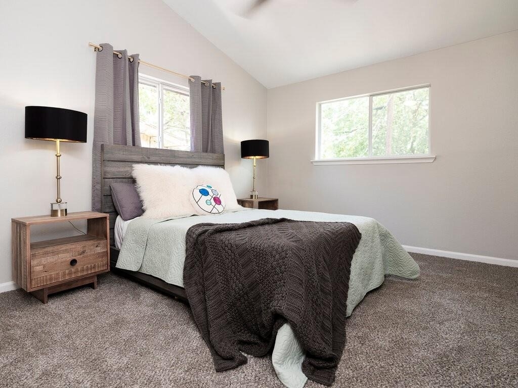 2526 Glen Springs Way - Photo 18