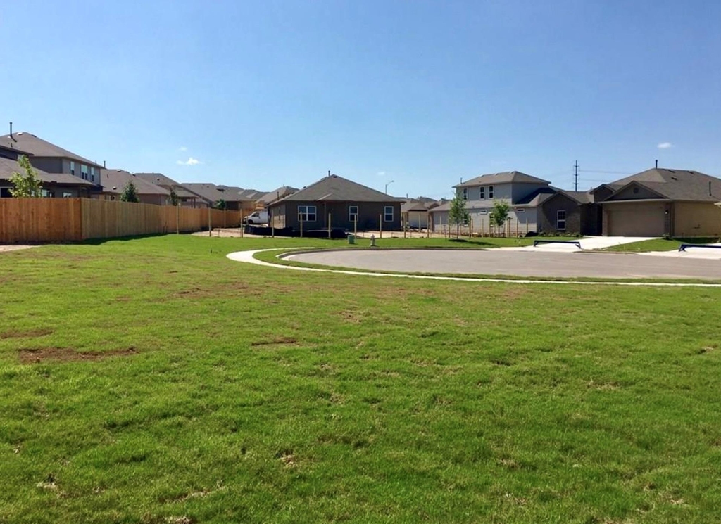 7008 Loretta White Ln - Photo 17