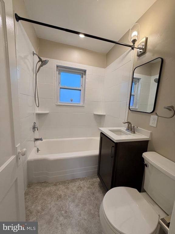 151 E Bettlewood Avenue - Photo 15