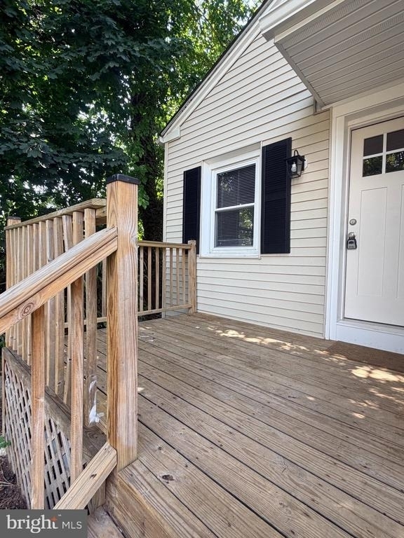 151 E Bettlewood Avenue - Photo 1