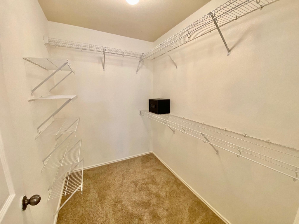 1000 Berry Bend Path - Photo 8