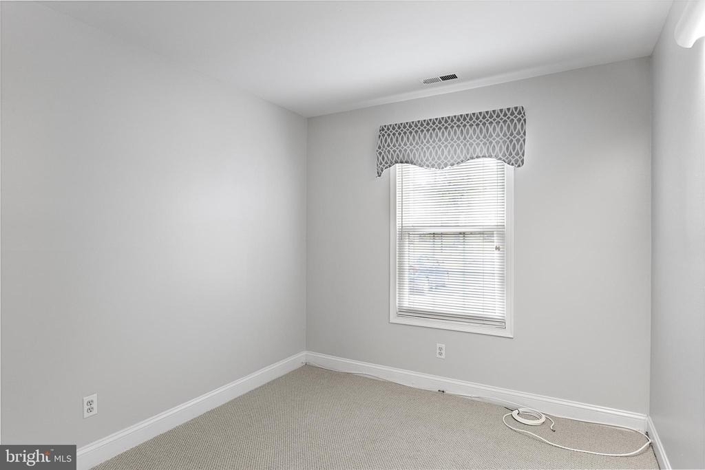 380 Delancey Place - Photo 14