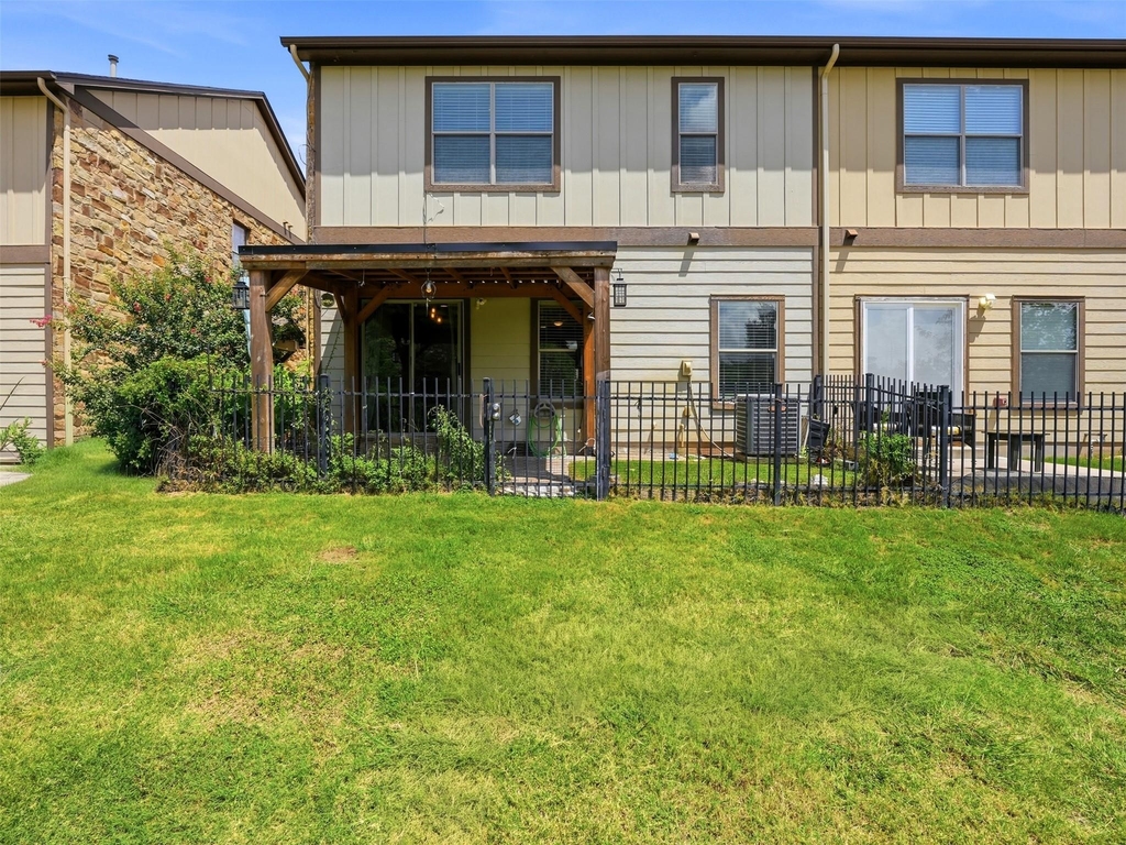 1900 Little Elm Trl - Photo 21
